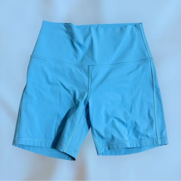 lululemon Align™ High-Rise
Short 6"
Kayak Blue Light - Picture 3 of 5